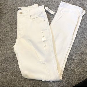NWT Gap Denim High Rise Slim Straight Stretch Jeans Size 26 2 White Distressed